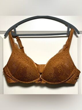 EUC Cacique Padded Underwire Bra Lacy Feminine Supportive Foam Cups Orange 42C
